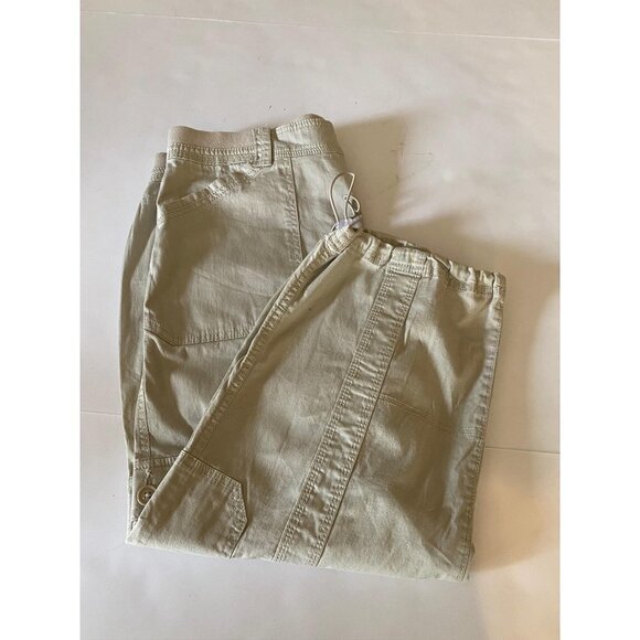 Style & Co. Tan Cargo Capri Pants, Women's size 1 - Picture 8 of 10
